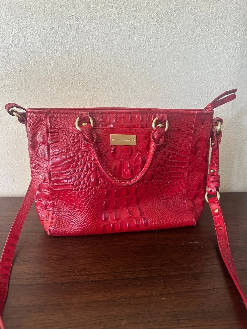 Brahmin Red Croc-Embossed Leather Crossbody Satchel with Gold Hardware